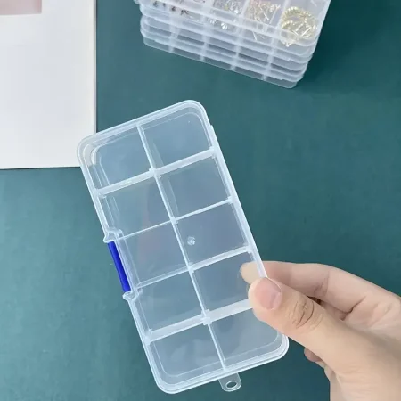 علبه بلاستيك فارغه مقطعه